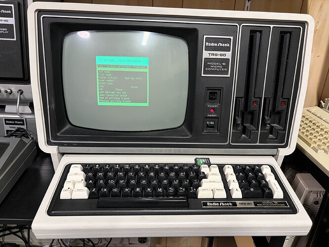 TRS80_model16_Bureaucracy_IMG_1038_sm